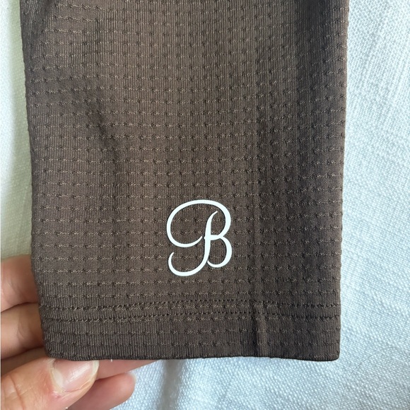 Bombshell Sportwear Thigh High Leggings - Picture 5 of 7